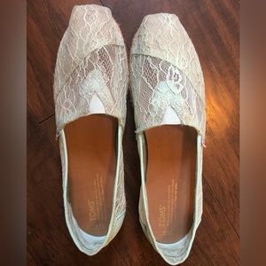 Toms mint lace shoes, size 11